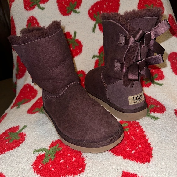 UGG Shoes - Purple UGG Boots Big Girls Youth 3 Womens 5 Winter Fur Lined Sheepskin Kids Snow